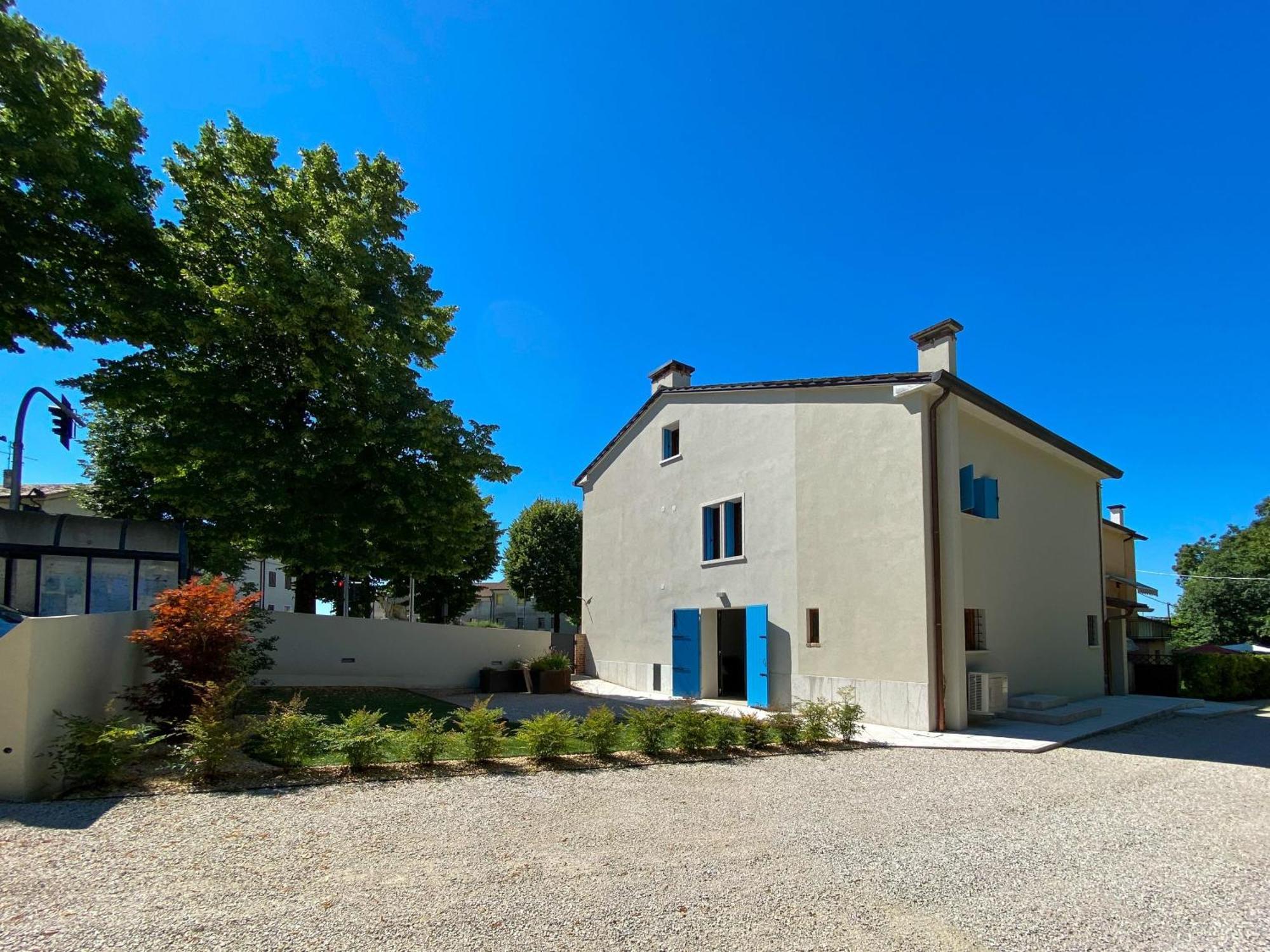 ALLOGGI G e G Borso del Grappa Exterior foto